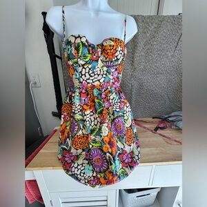 EUC Moda international dress. Size 2